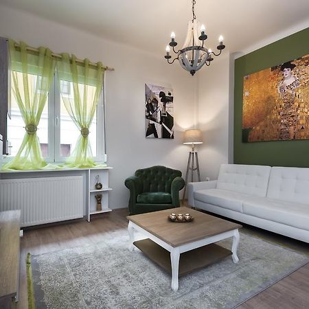 Vintage Apartment In The Heart Of Plaka Ateny Zewnętrze zdjęcie